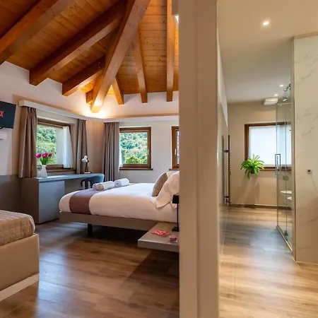 Casa Sgubin Konukevi 4*